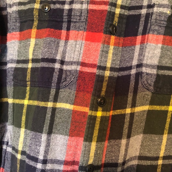 GAP Men’s Standard Fit Flannel Shirt 🔹 - Picture 3 of 7